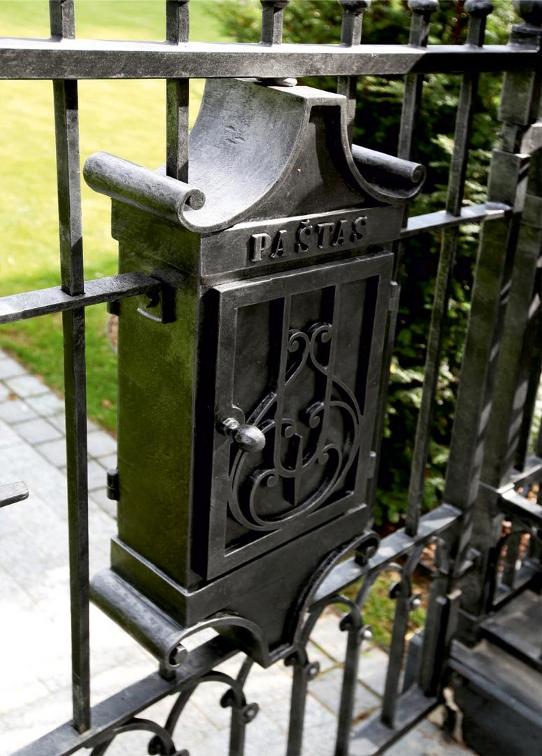 Forged metal, coated with hot zinc, painted