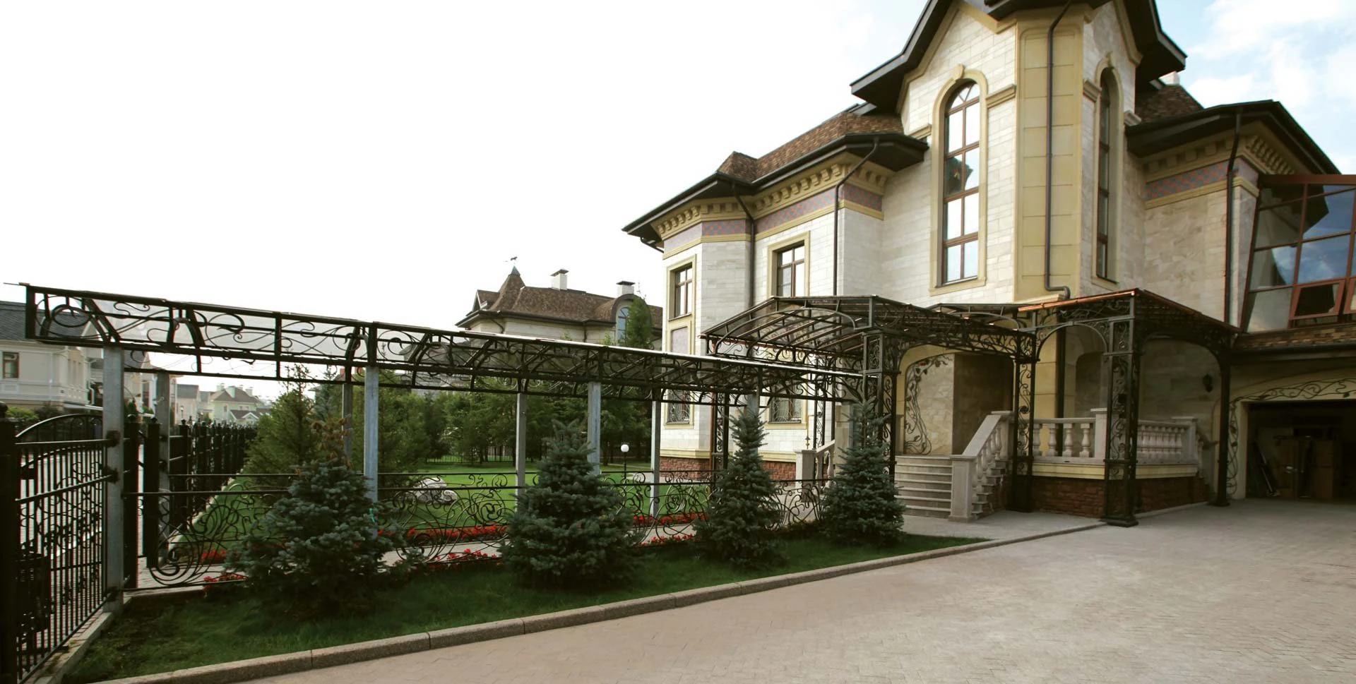 Privatus namas. Galerija